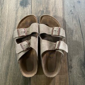 PUC BIRKENSTOCK SANDALS 🩴!!